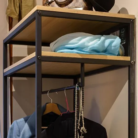 Hortus Conclusus + Free Parking * 시에나